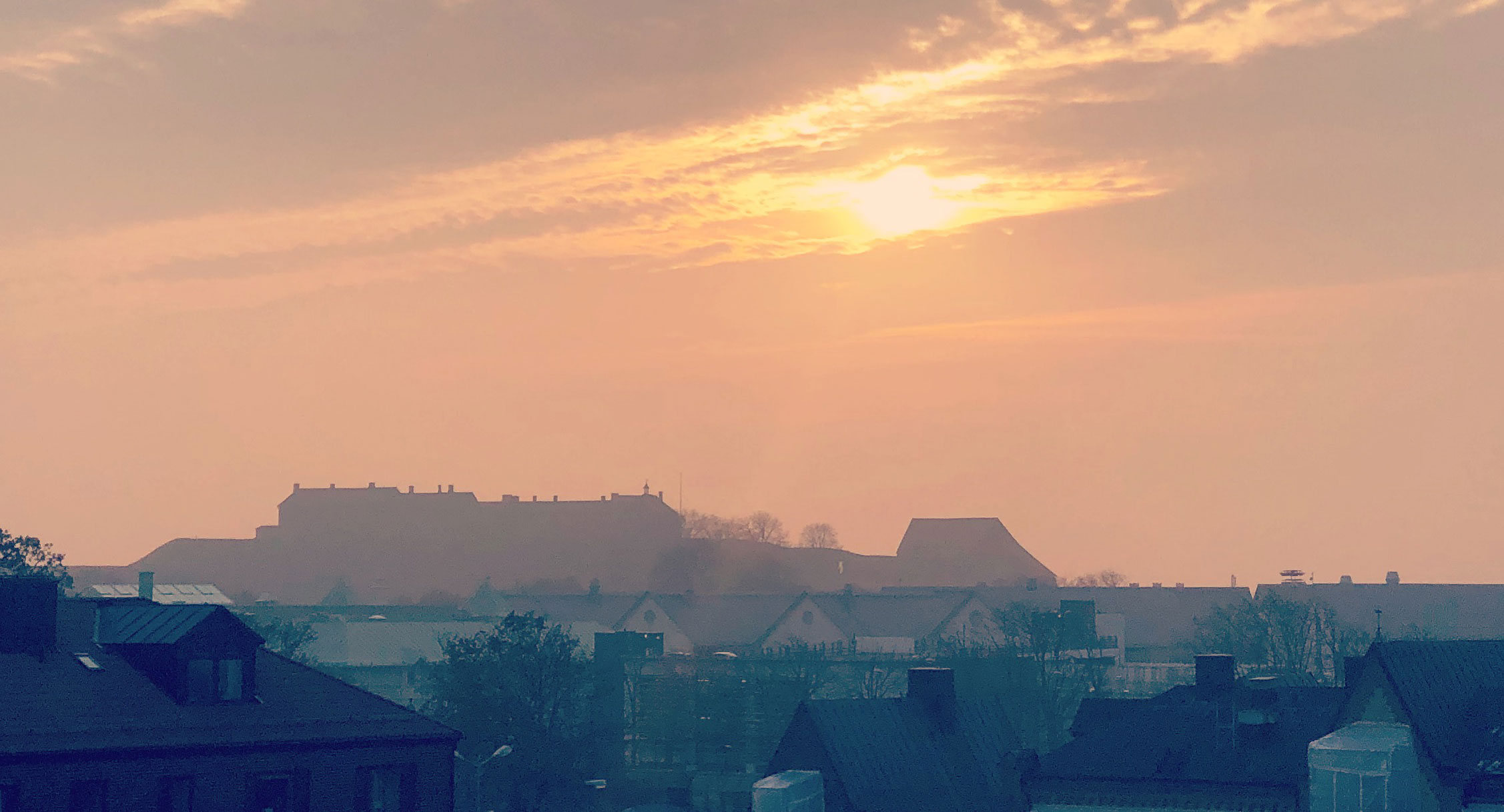 Solnedgång över Varberg